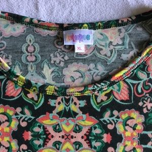Women’s XL LuLaRoe Irma printed tunic